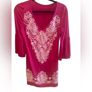 Ladies dress Fuchsia Embroidered great for dress or coverup